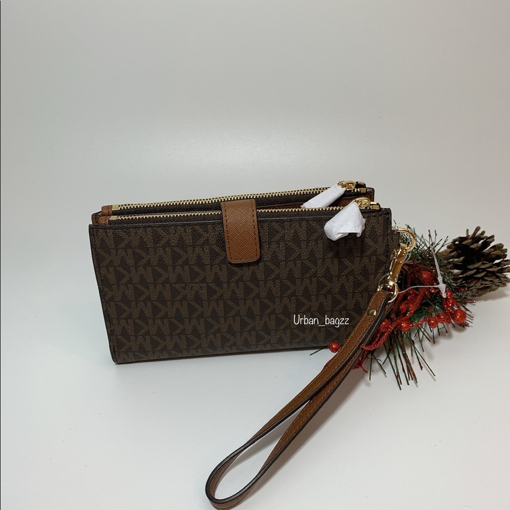 Michael Kors Large Double Zip Wristlet Wallet - Picture 3 of 9